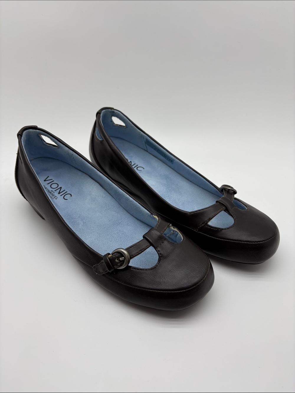 Vionic Orthoheel Sophia Flats - Chocolate with Blue Insole - 7.5 Medium